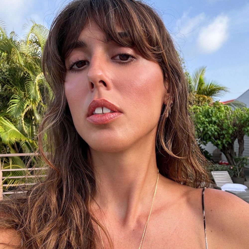 Bisou Jelly Sheer Lip Shine - Image 26