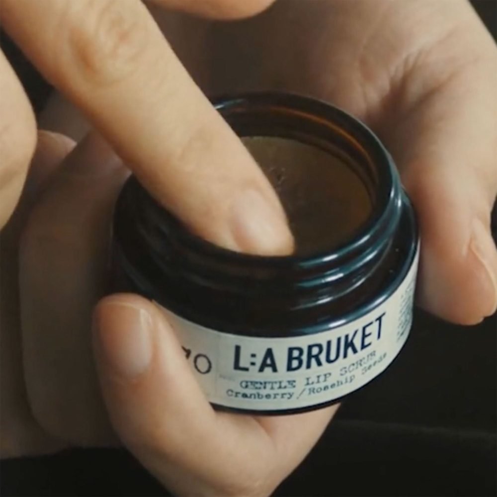 Gentle Lip Scrub 270 - Image 3